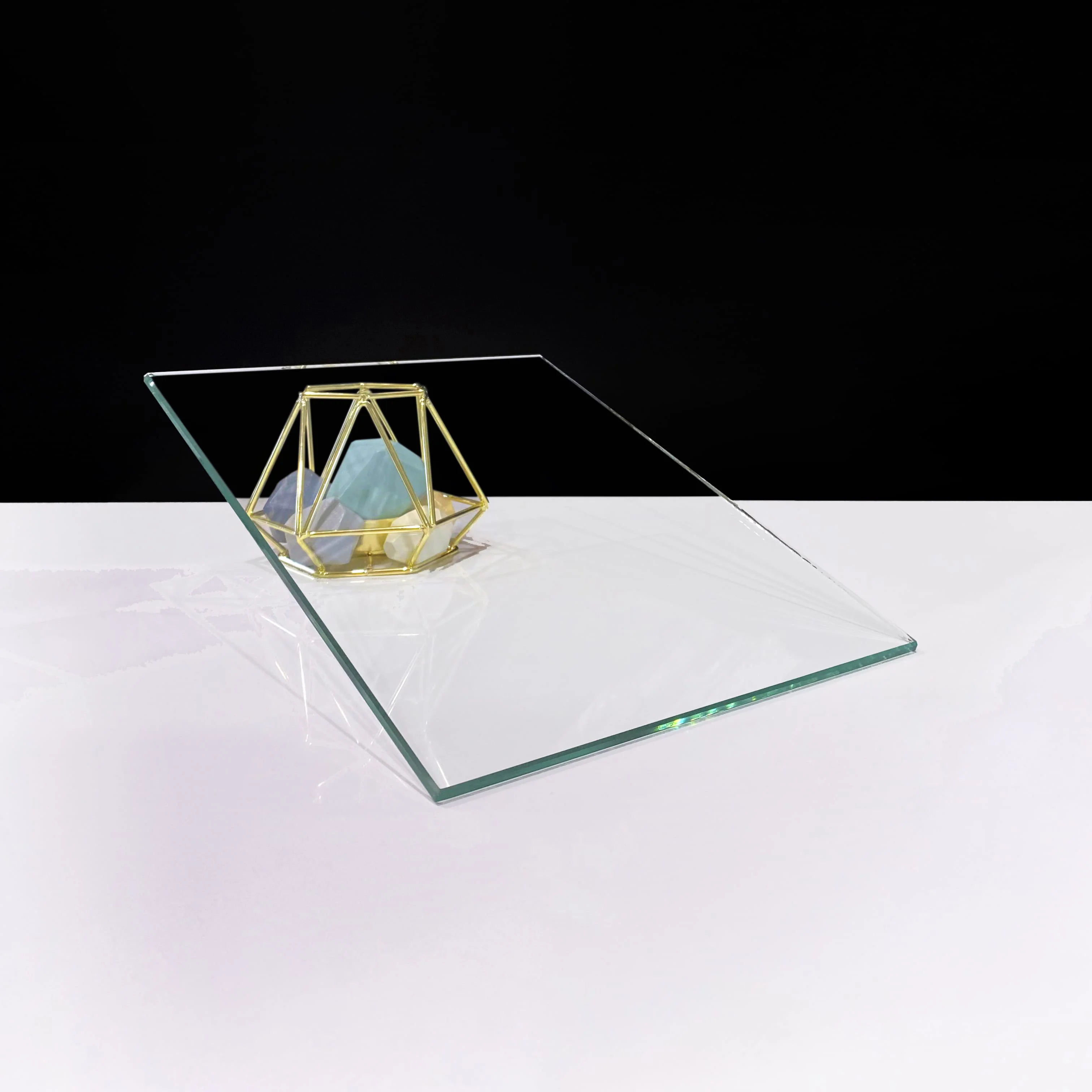 Стекло оконное 5 мм