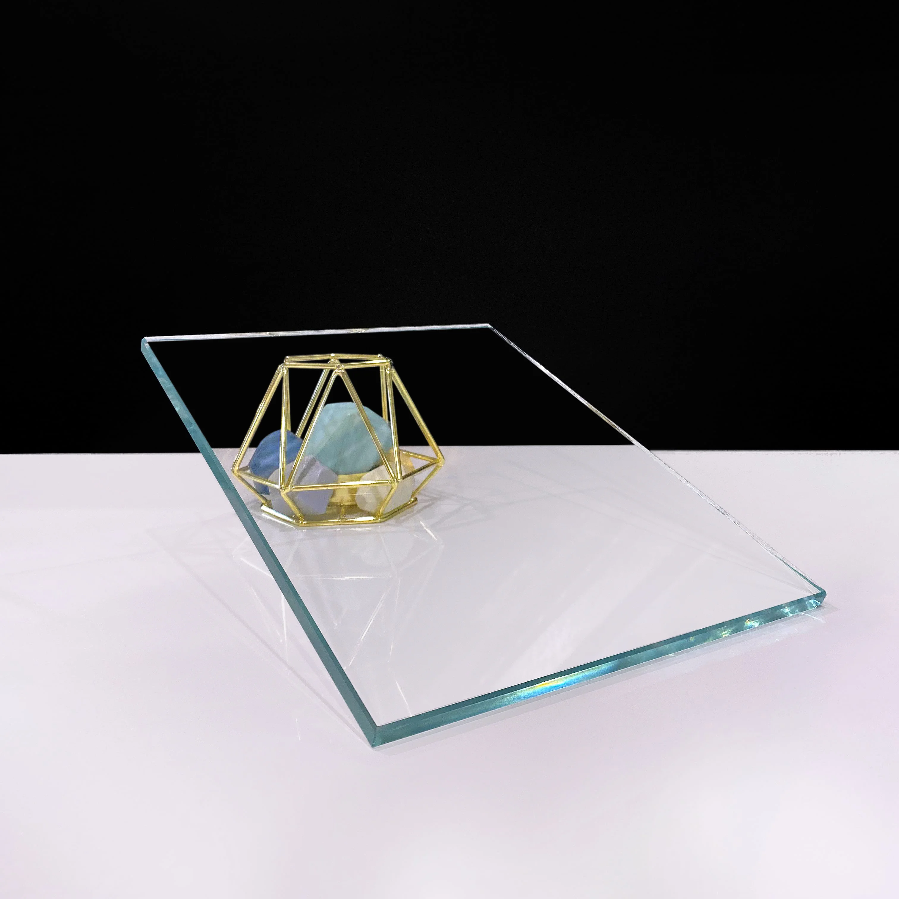 Стекло оконное 8 мм