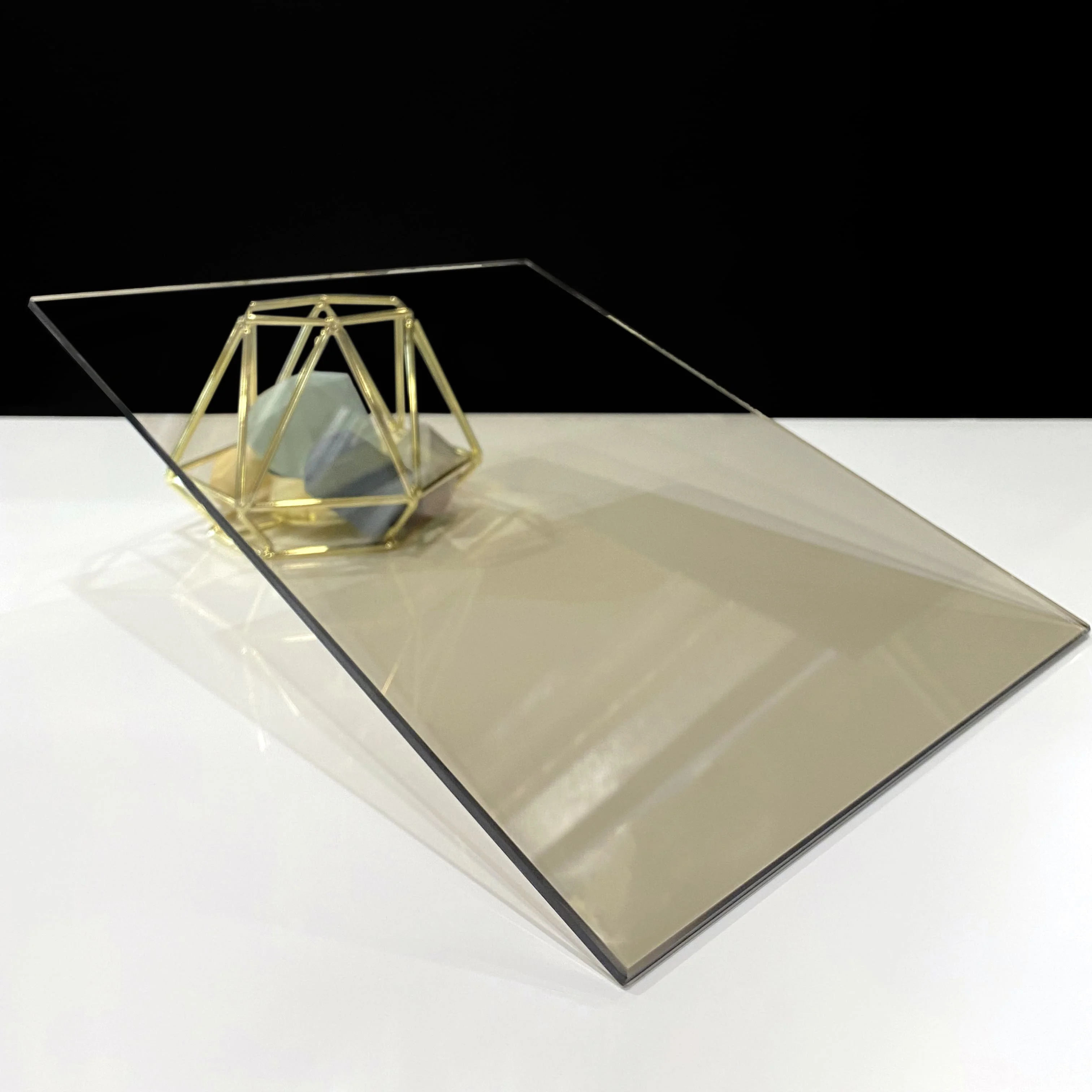 Тонированная бронза 4 мм