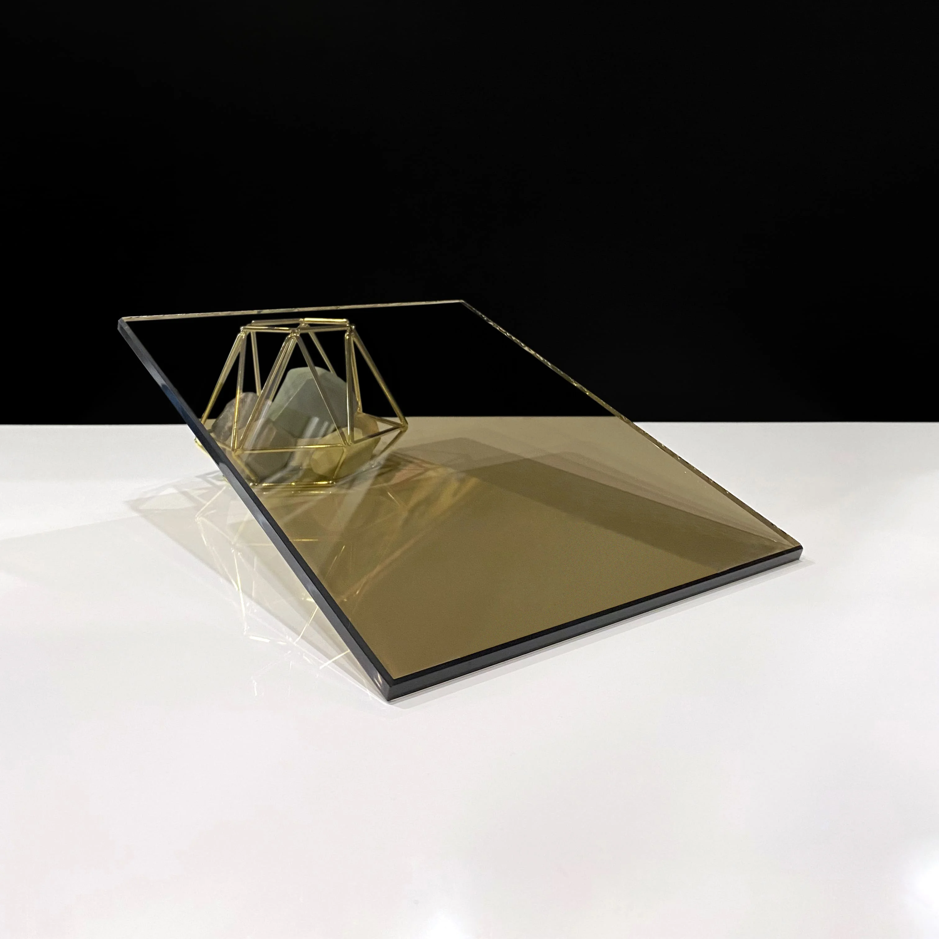 Тонированная бронза 8 мм