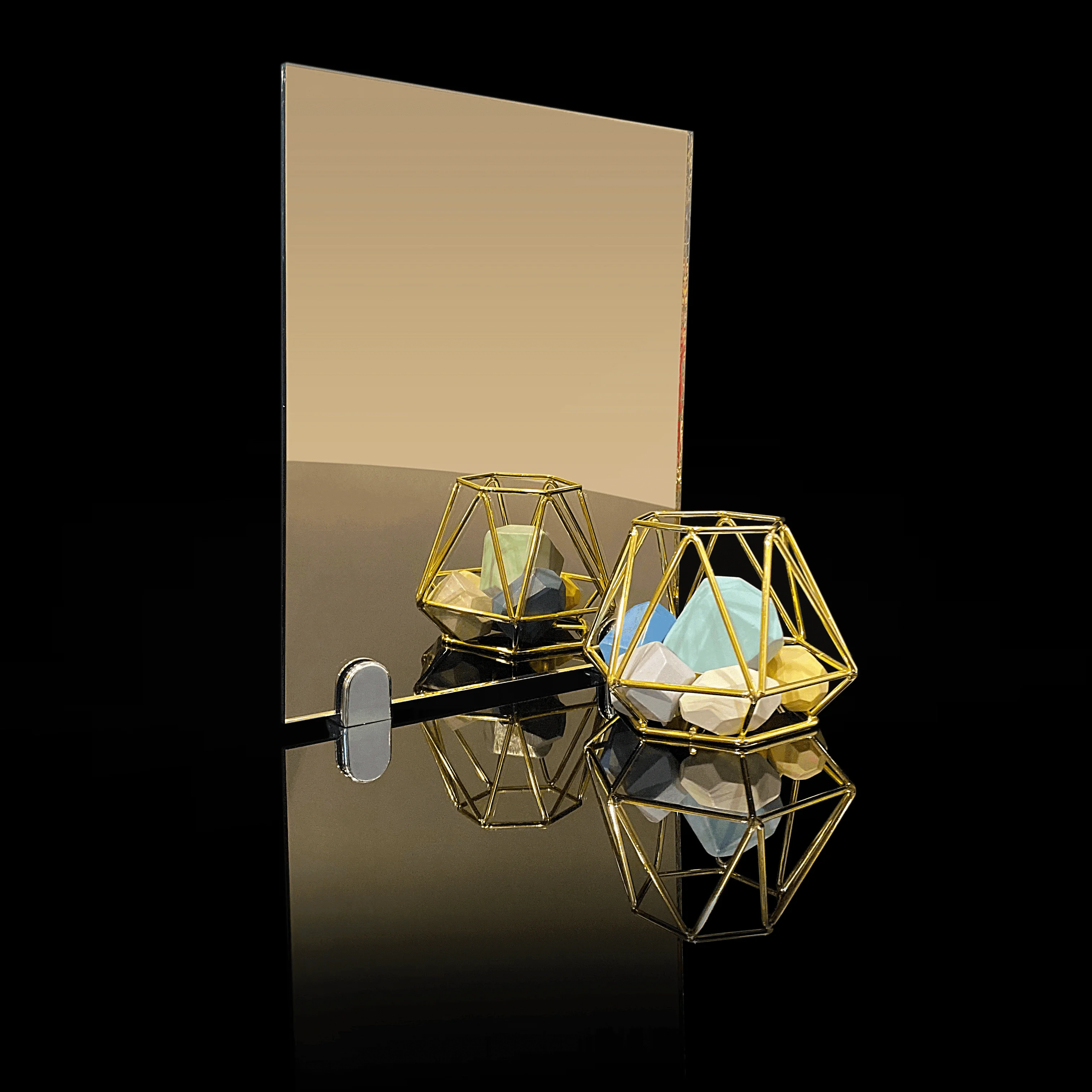 Дзеркало бронза